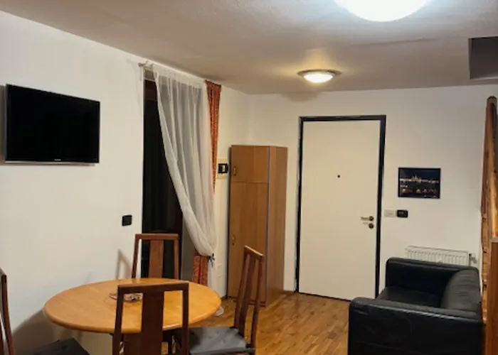 1 Bed Flat - Sleeps 4 - Pets - Smoking On Terrace * 布拉格