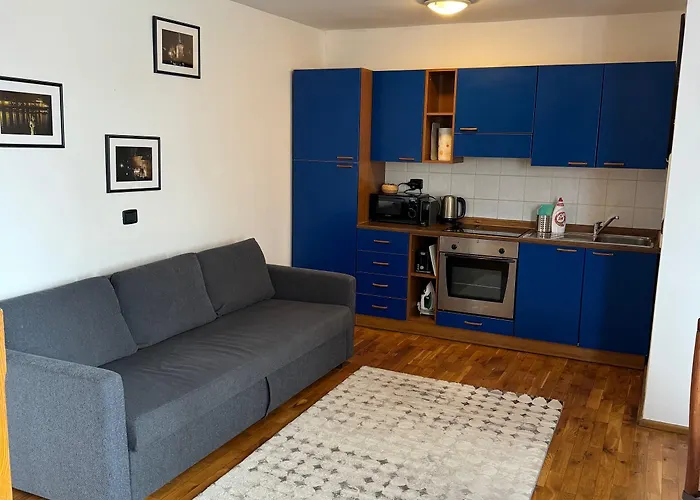1 Bed Flat - Sleeps 4 - Pets - Smoking On Terrace 公寓 *