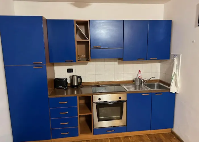 1 Bed Flat - Sleeps 4 - Pets - Smoking On Terrace